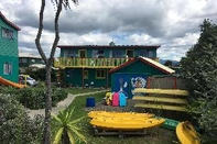 Common Space On The Beach Backpackers