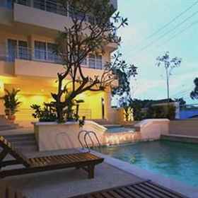 โรงแรมอาร์เอส ซีไซด์ 1, โรงแรม & ที่พัก House of Benedict Pattaya