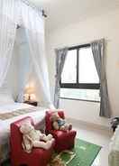 null Textile Girl Romantic Homestay