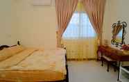 Kamar Tidur 4 Two or Three Kittens B & B