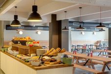 機能ホール Meininger