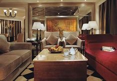 Common Space 5 Royal Suites & Towers