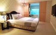 Bedroom 4 Herz Hotel