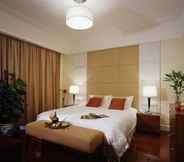 Bedroom 5 Suzhou Chateau-Regency Hotel