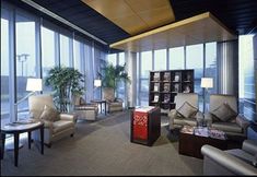 로비 2 Suzhou Chateau-Regency Hotel