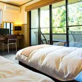 Tennomaru Bettei Kaze no Tani no Irori 1, โรงแรม & ที่พัก อะมะชิ