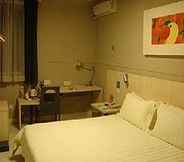 Bedroom 3 Jinjiang Inn Shanghai Wujiaochang Guoquan Rd