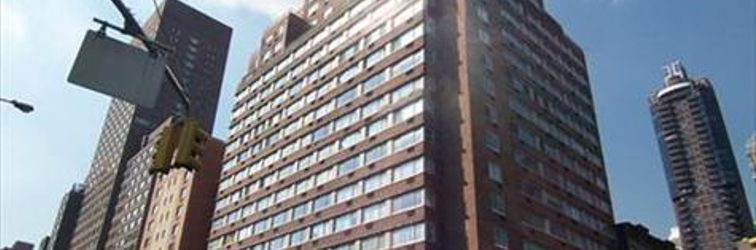 Bangunan Churchill At 360 East 65