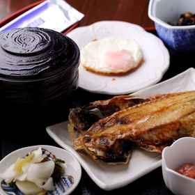 Iso Ryori Kakui 1, Hotel Tomisato-shi