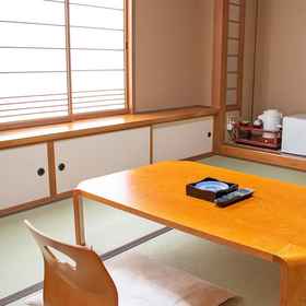 Hotel Akaboshitei1 , 飯店越前高田站