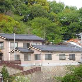 Guesthouse Onomichipawpaw 1, Hotel Shinshoji (Temple)