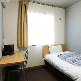 Weekly Sho Hashima 1, Hotel Morigami Station