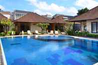 Swimming Pool Taman Sari Cottages 2