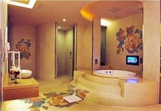 In-room Bathroom 5 Six Star Motel