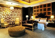 Bedroom 3 Six Star Motel