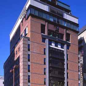 Hotel Cabinas Fukuoka 1, Hotel Stesen Sakadono