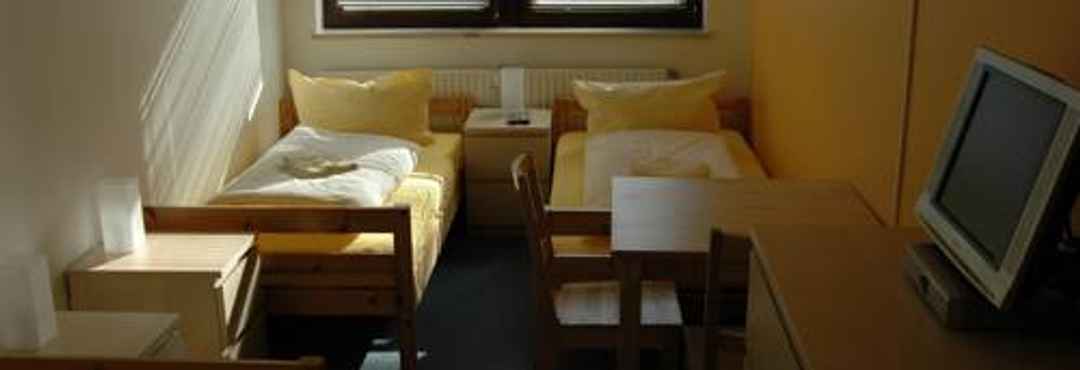 Kamar Tidur Carl-Hostel Munchen Trudering