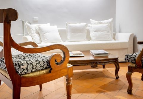 Lain-lain Palazzo Ridolfi