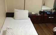 Phòng ngủ 5 Hotel Sarangbang