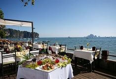 ร้านอาหาร 6 Beach Terrace Hotel