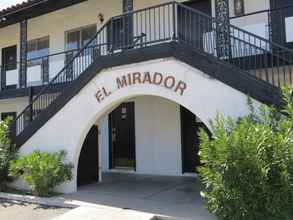 Bên ngoài El Mirador Motel Las Vegas