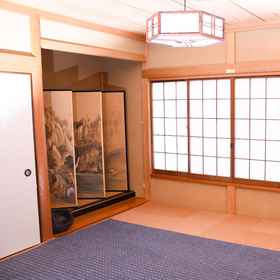 箱根レオン 1, ロイヤルリゾート株式会社 箱根湯本駅前店ホテル