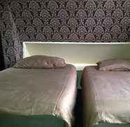 Kamar Tidur 2 Maggy's Guest House