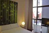 In-room Bathroom We are Madrid Fuencarral