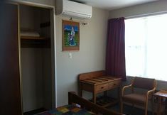 Bedroom 5 M&Y Airport Guest House