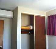 Kamar Tidur 6 M&Y Airport Guest House