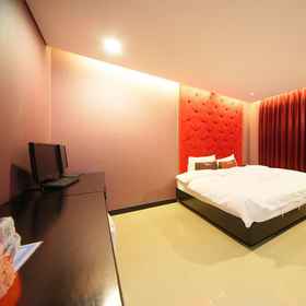 Iris Motel 1, Hotel Baengnyeonsa