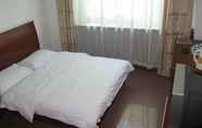 Bedroom 6 Super 8 Hotel Beijing Jin Bao Jie