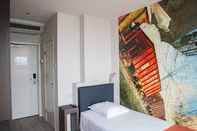 Luar Bangunan Tulip Inn Rotterdam