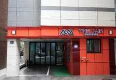 Bedroom 3 THE MIR RESIDENCE