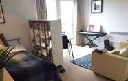 In-room Bathroom 5 Cardiff Bay Studio with Gym