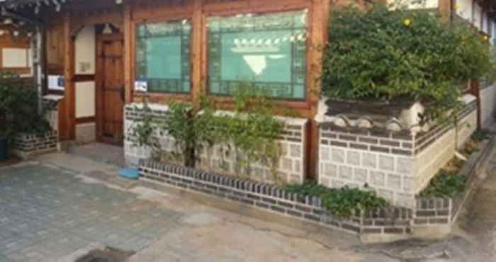 อื่นๆ Bukchon Sarangchae Hanok Guesthouse