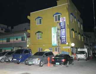 Bangunan 2 Calla Guest House - Hostel