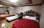 Kamar Tidur 2 Hongkong Hotel