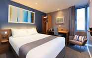 Others 6 Travelodge London Cricklewood