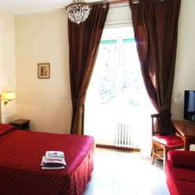 B&B Condottieri 1, Hotel Torre Maura