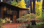 Exterior 7 Yosemite Valley Lodge (former Yosemite Lodge At The Falls)