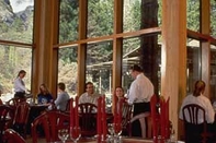 ห้องน้ำภายในห้อง Yosemite Valley Lodge (former Yosemite Lodge At The Falls)