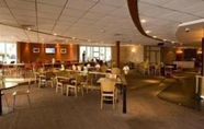 Restaurant 6 ZIP by Premier Inn Cardiff