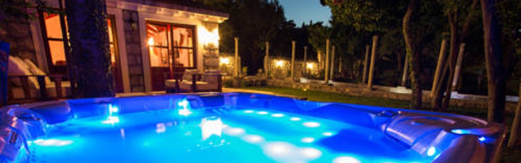 Swimming Pool Villa Bellezza