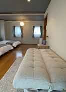 null Beautiful, Spacious Apartment Next To Peace Park