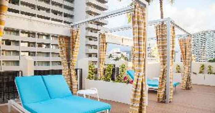 Luar Bangunan Holiday Inn Express Waikiki (formerly Maile Sky Court)