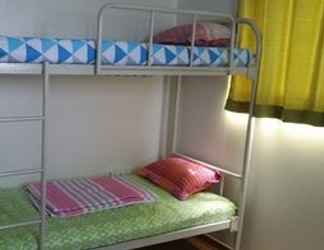 Kamar Tidur 2 Wonderlandgest House - Hostel