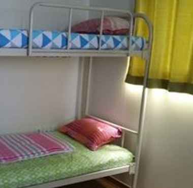 Kamar Tidur 2 Wonderlandgest House - Hostel