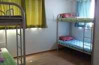 Kamar Tidur Wonderlandgest House - Hostel