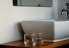 Bedroom 5 Lone Kauri Lodge Karekare